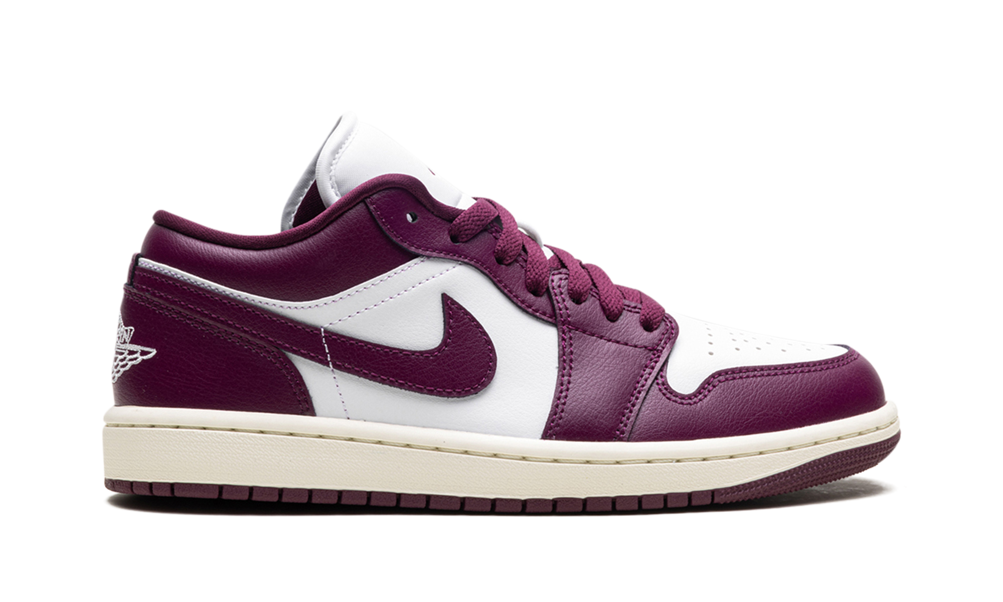 Jordan 1 Low WMNS Bordeaux DC0774 161