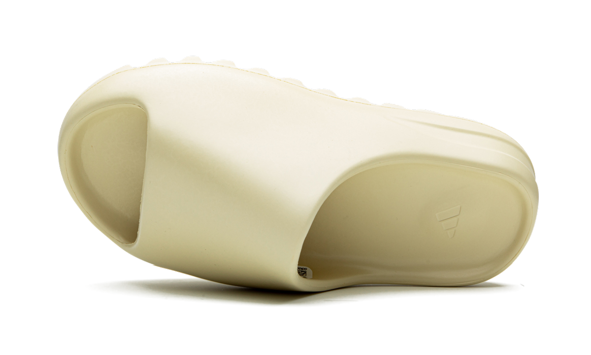 Yeezy Slide Bone FW6345
