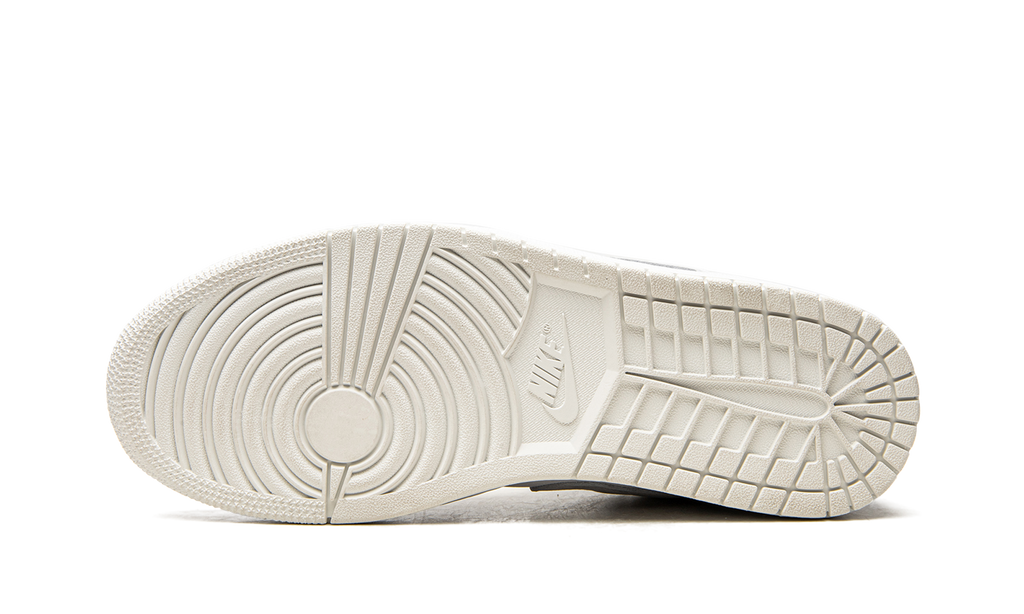 Air Jordan 1 Low Paris CV3043 100
