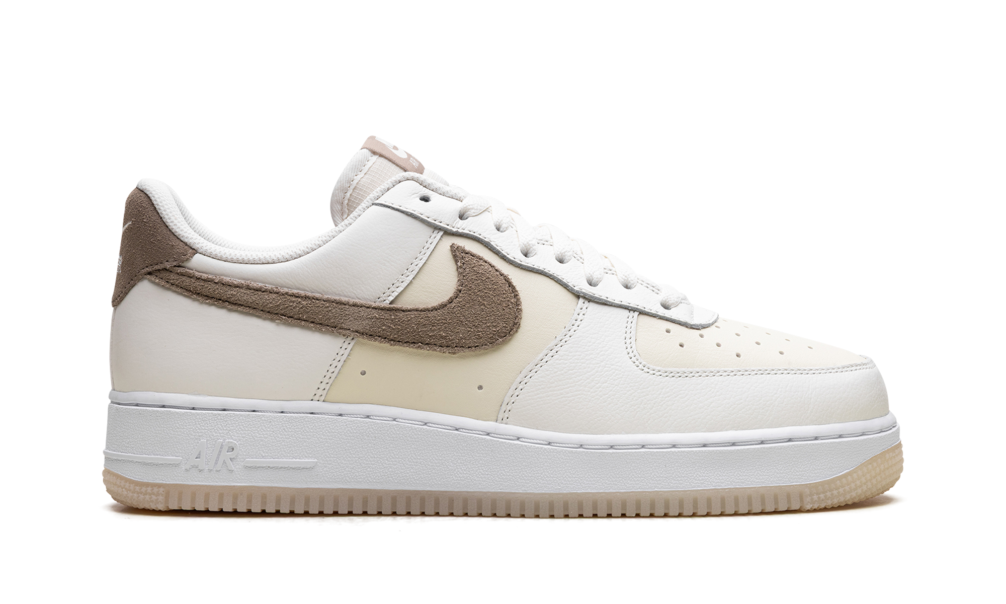 Nike Air Force 1 "Coconut Milk" FN5832 101