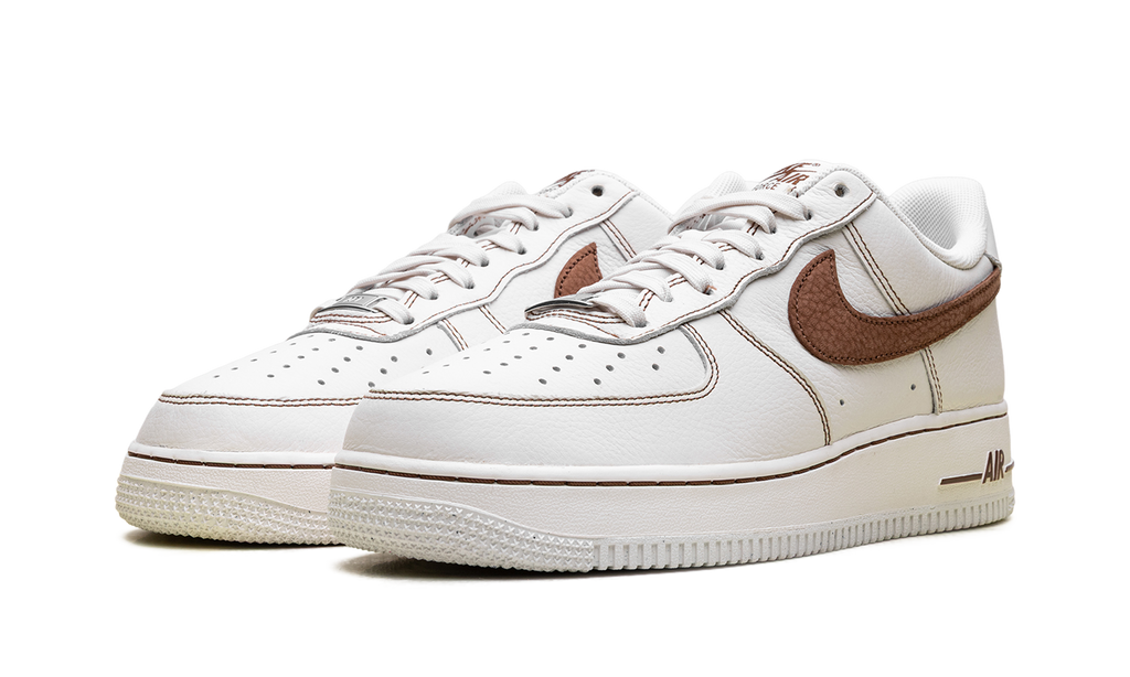 Nike Air Force 1 '07 LV8 Ivory Saddle Bro HQ2037 101