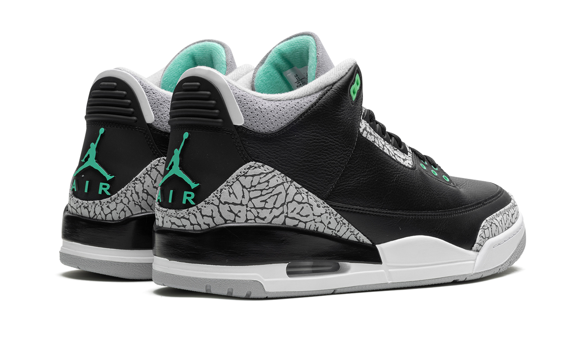 Air Jordan 3 Retro Green Glow CT8532 031