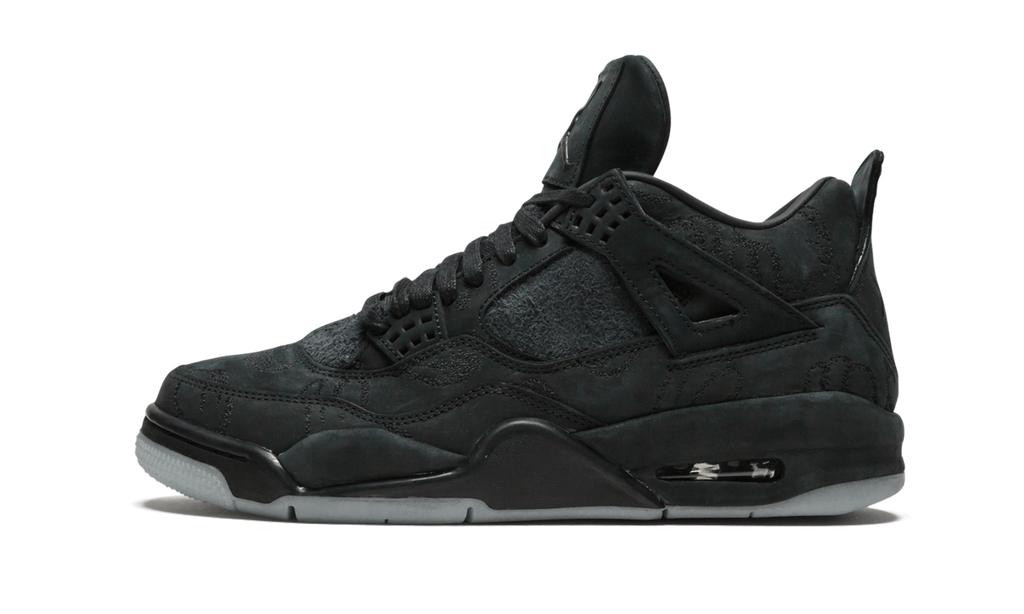Air Jordan 4 Retro Kaws - Black 930155 001