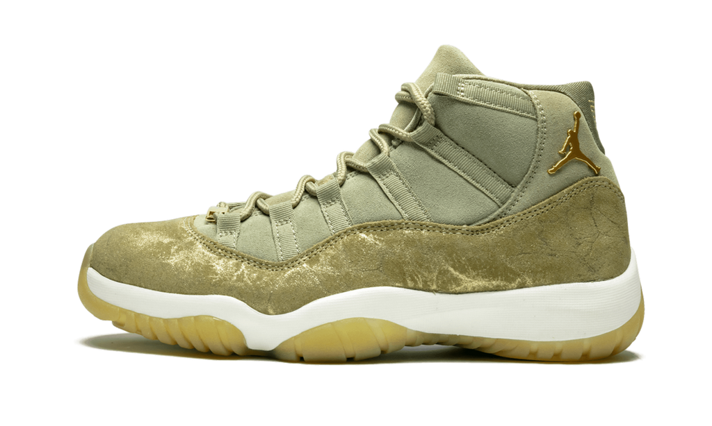 AIR JORDAN 11 RETRO WMNS Neutral Olive AR0715 200