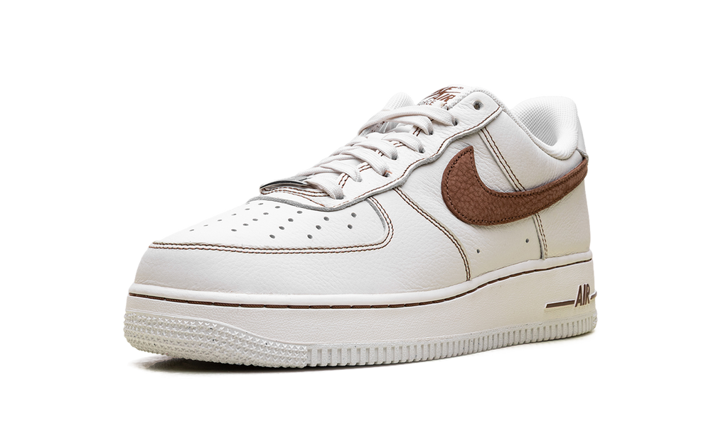 Nike Air Force 1 '07 LV8 Ivory Saddle Bro HQ2037 101