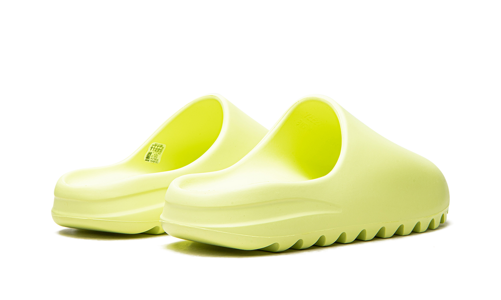 Yeezy Slide Glow GX6138
