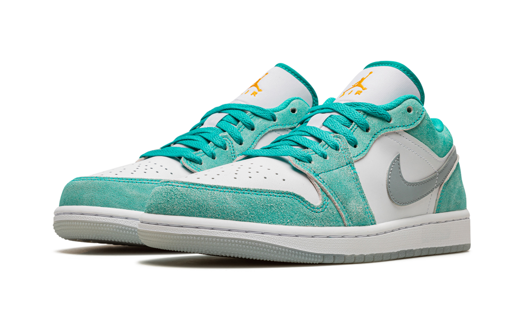 Air Jordan 1 Low SE New Emerald DN3705 301