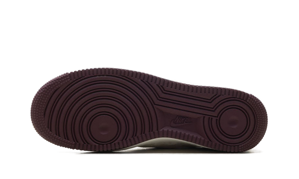 Nike Nike Air Force 1 WMNS Valentine's Day (2026) IQ4937 161