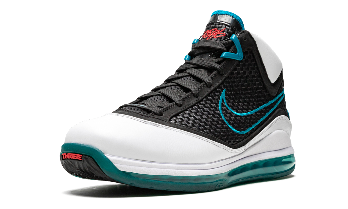 Nike Air Max Lebron 7 NFW Red Carpet 383578 101