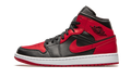 Air Jordan 1 Mid Banned 2020 554724 074