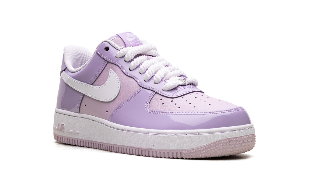 Nike Air Force 1 Low '07 LV8 Hydrangeas Patent HV9405 500