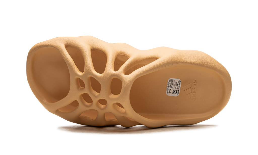 Yeezy 450 Slide Cream GZ9864