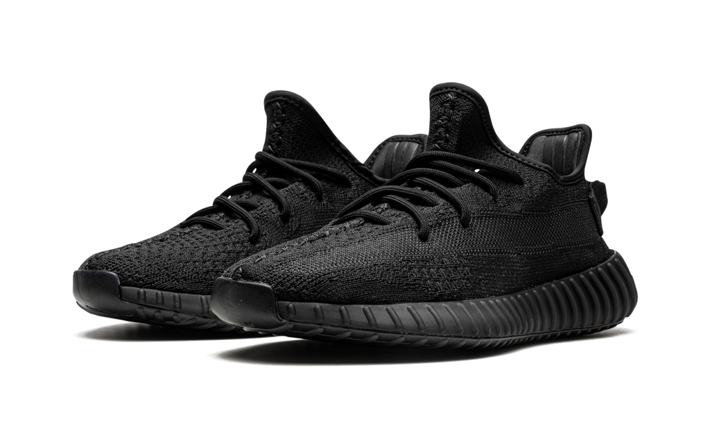 Yeezy Boost 350 V2 Onyx HQ4540