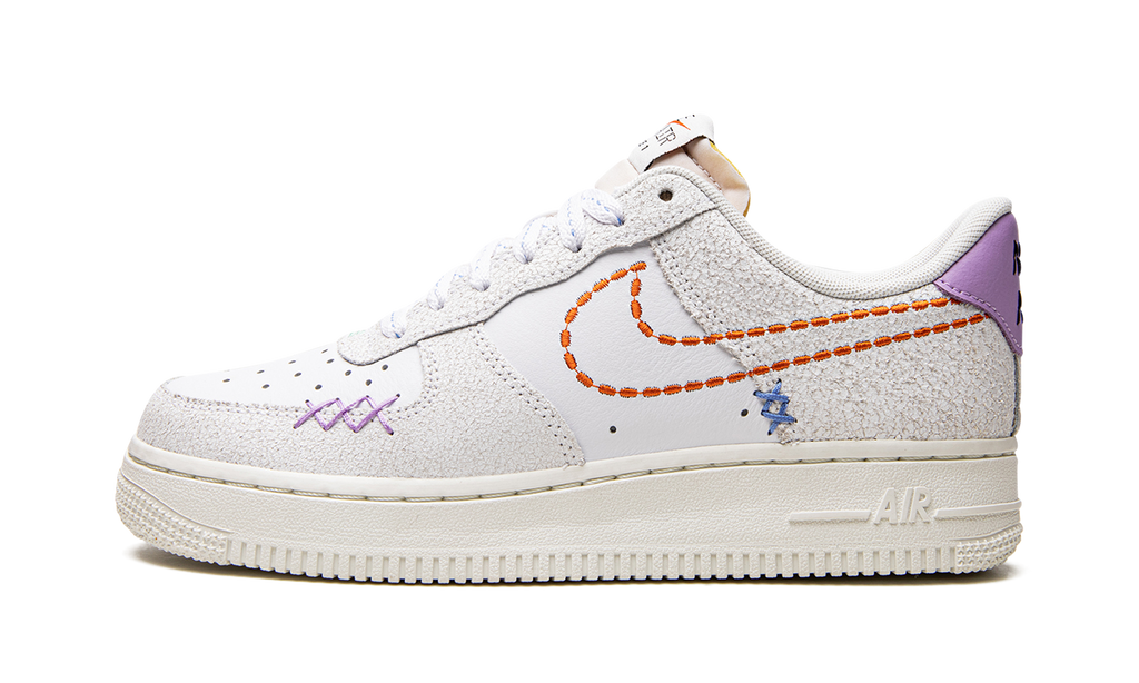 Nike AIR FORCE 1 '07 SE MNS WMNS Nike 101 DX2348 100