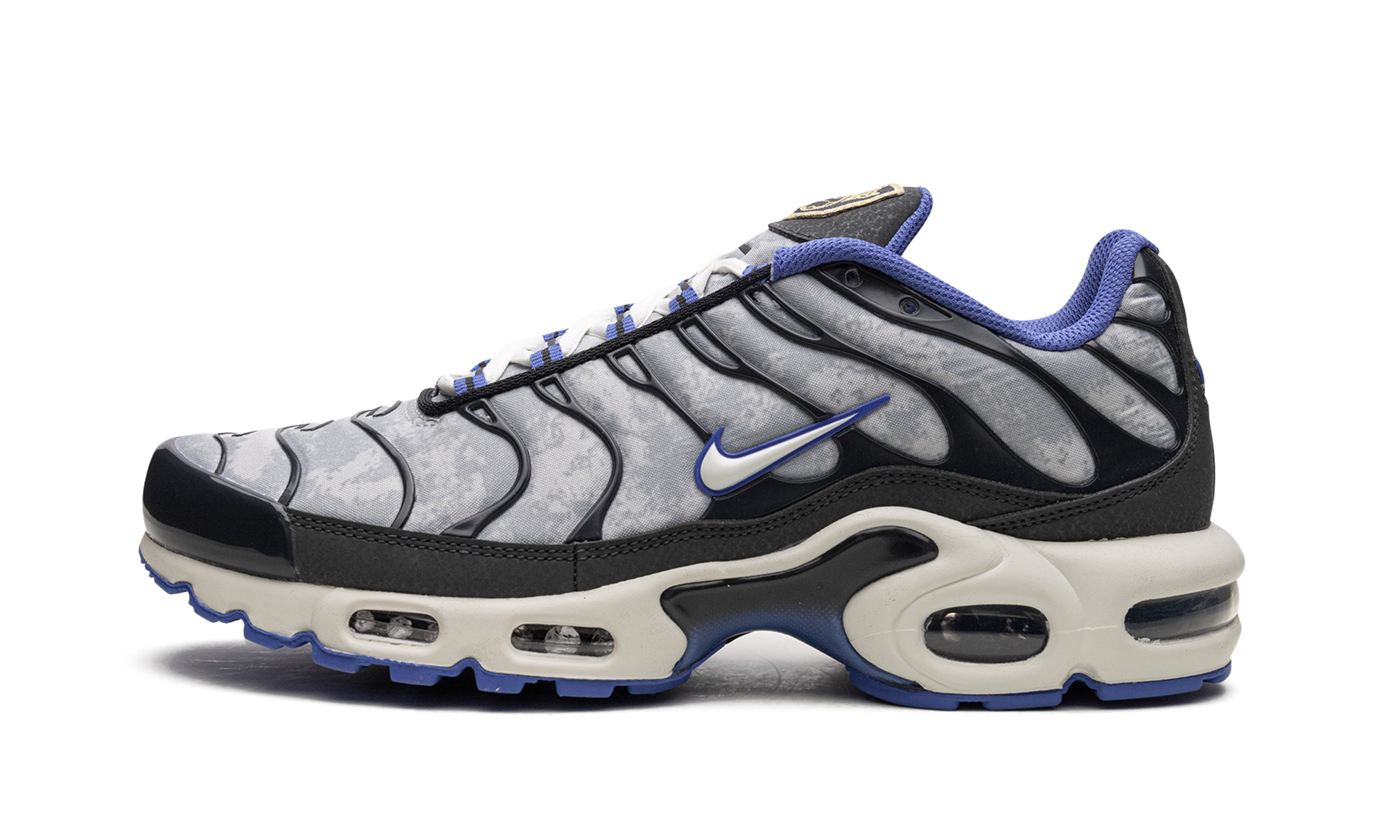 Nike Air Max Plus SE Social F.C. DQ3981 001