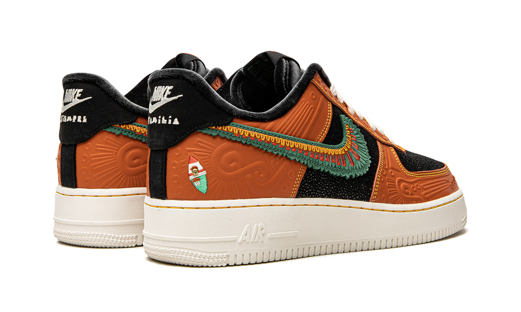 Nike Air Force 1 '07 LX Siempre Familia DO2157 816