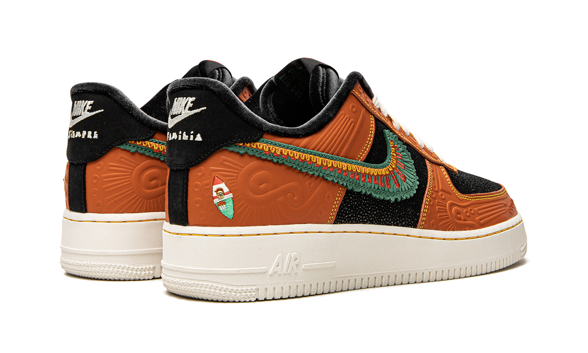 Nike Air Force 1 '07 LX Siempre Familia DO2157 816