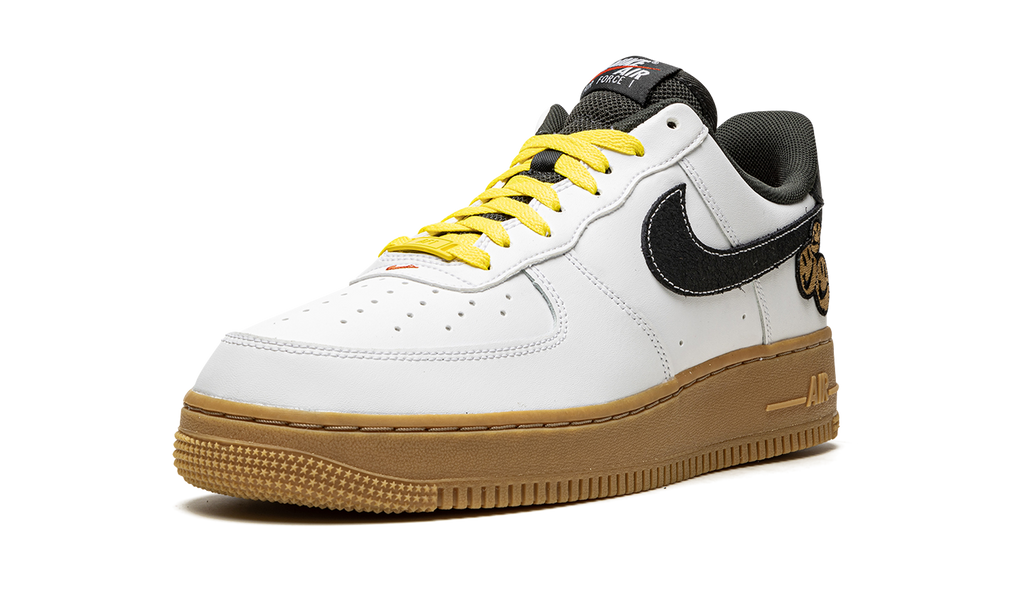 Nike Air Force 1 Low '07 LV8 Go The Extra The Smile DO5853 100