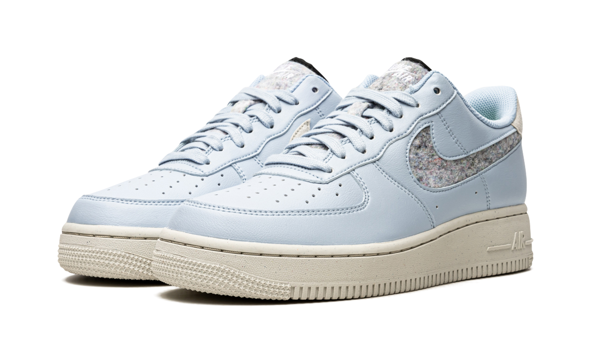 Nike AIR FORCE 1 LO 07 SE () WMNS Light Armory Blue
