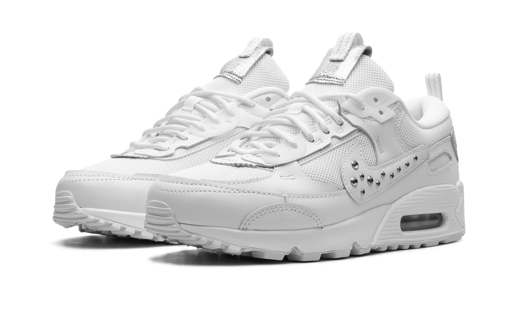 Nike AIR MAX 90 FUTURA WMNS Studded Swoosh FQ8888 100