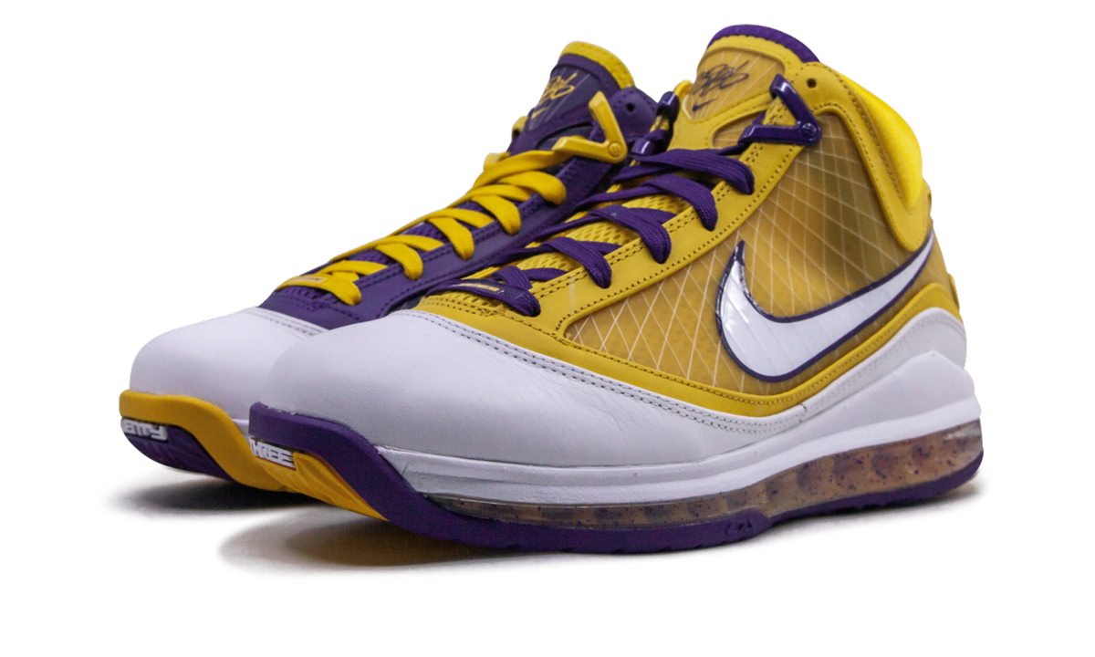 Nike Air Max Lebron 7 Media Day CW2300 500
