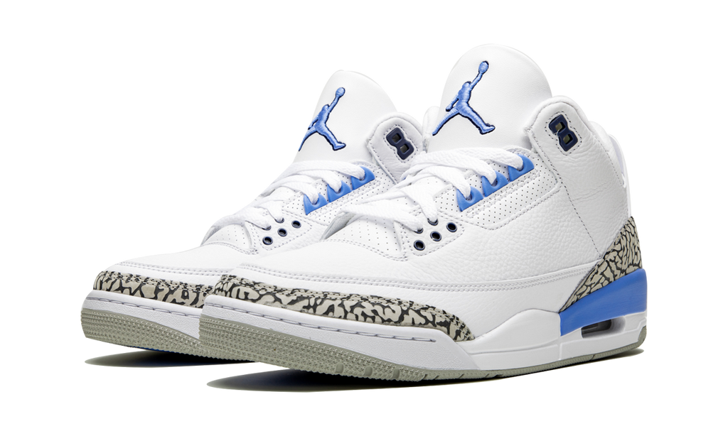 Air Jordan 3 Retro UNC CT8532 104