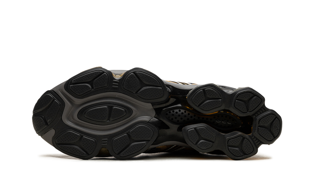 Asics GEL-Quantum Kinetic Carbon Pure Gold 1203A270 021