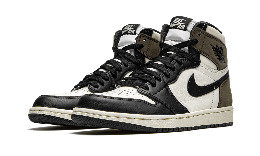 Air Jordan 1 Retro High OG Dark Mocha 555088 105