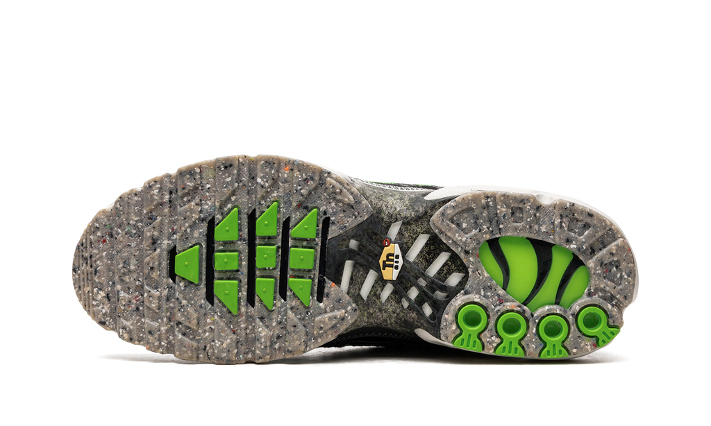 Nike Air Max Plus Essential Crater Green DA9326 001
