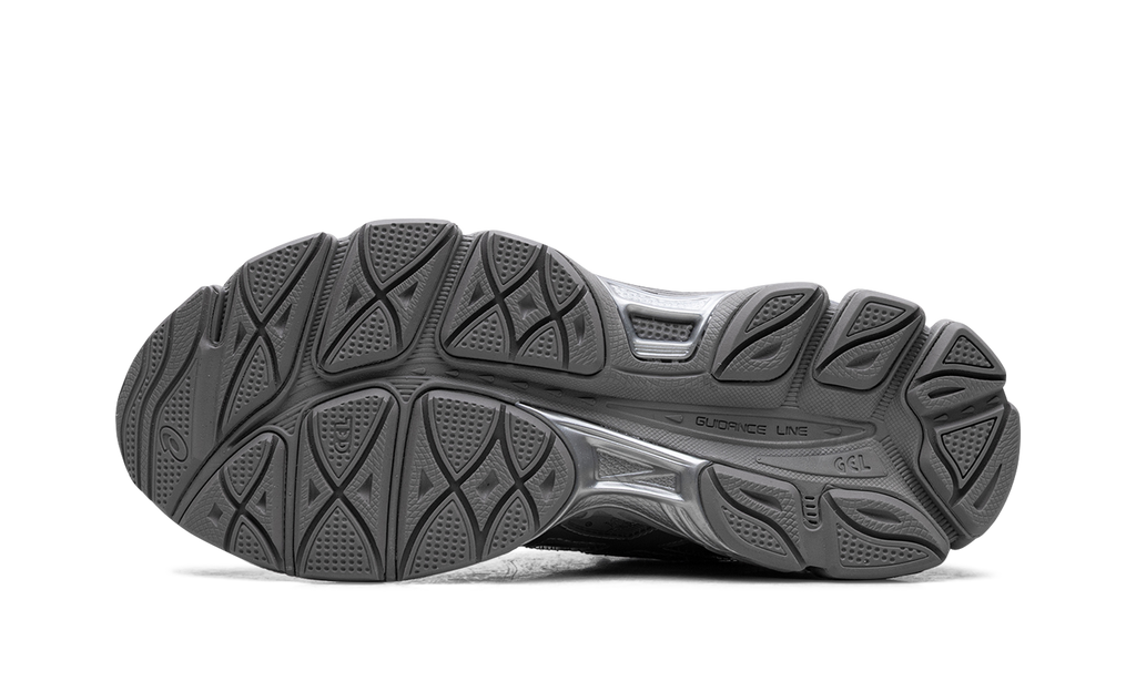 Asics GEL-Cumulus 16 WMNS Cecilie Bahnsen - Glacier Grey/Pure Silver 1203A762 020