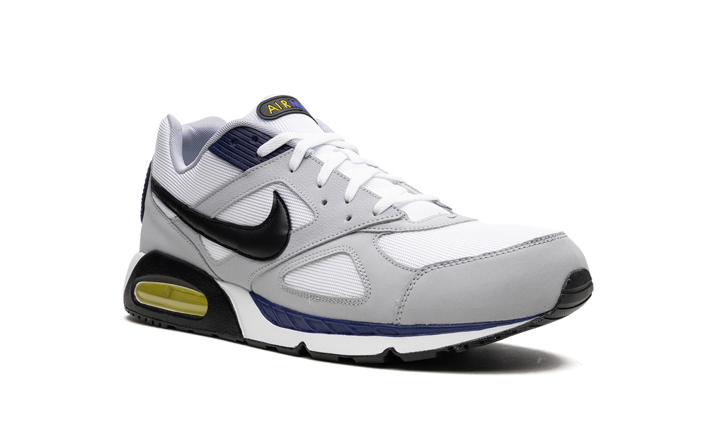 Nike Air Max IVO 580518 102