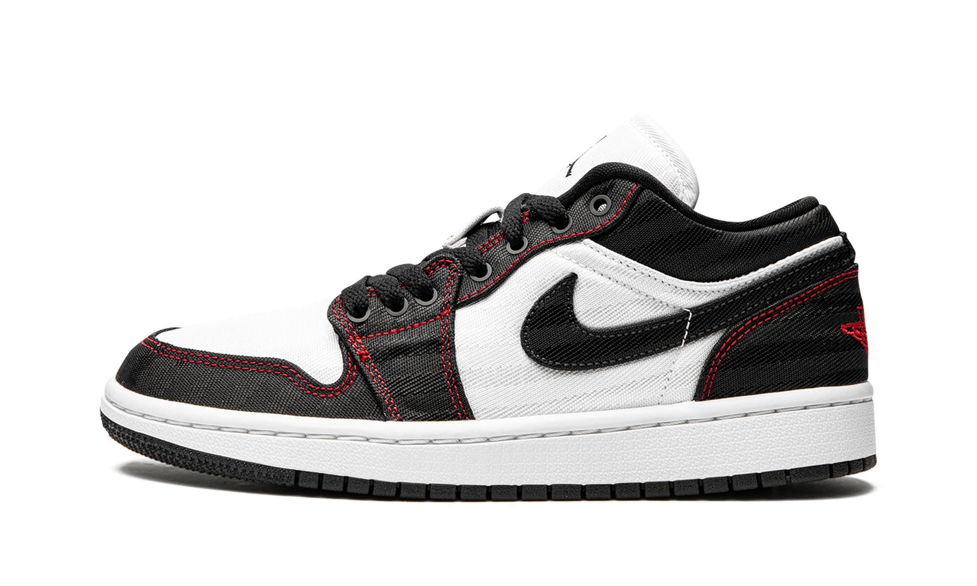 AIR JORDAN 1 LO SE UTL WMNS White / Black / Red DD9337 106
