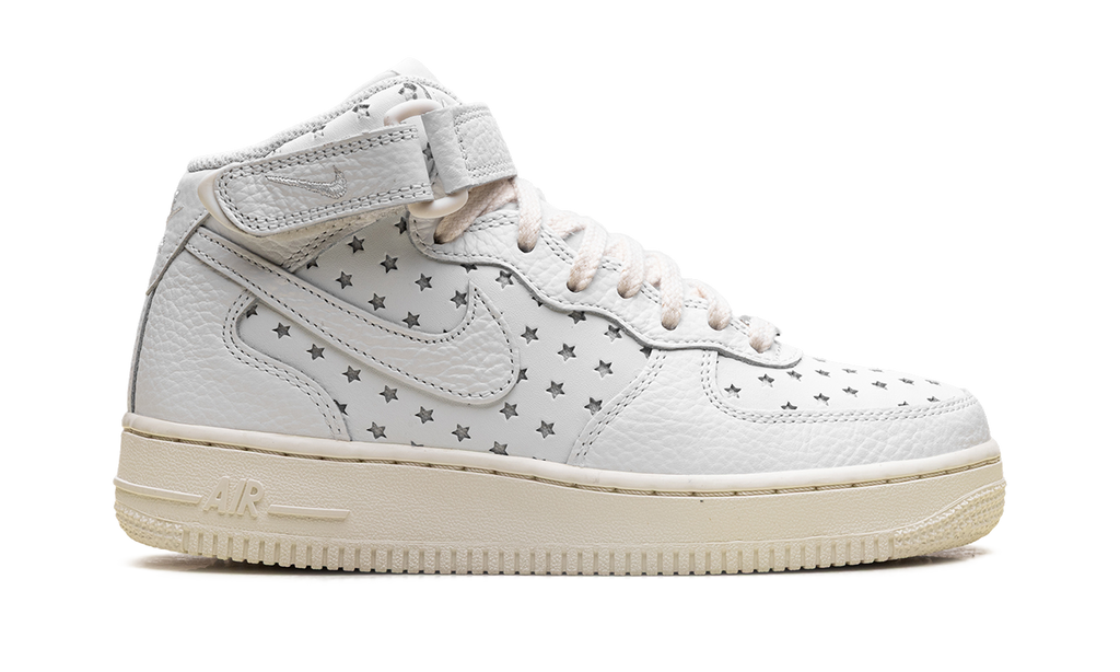 Nike AIR FORCE 1 MID WMNS CUT OUT STARS DV3451 100