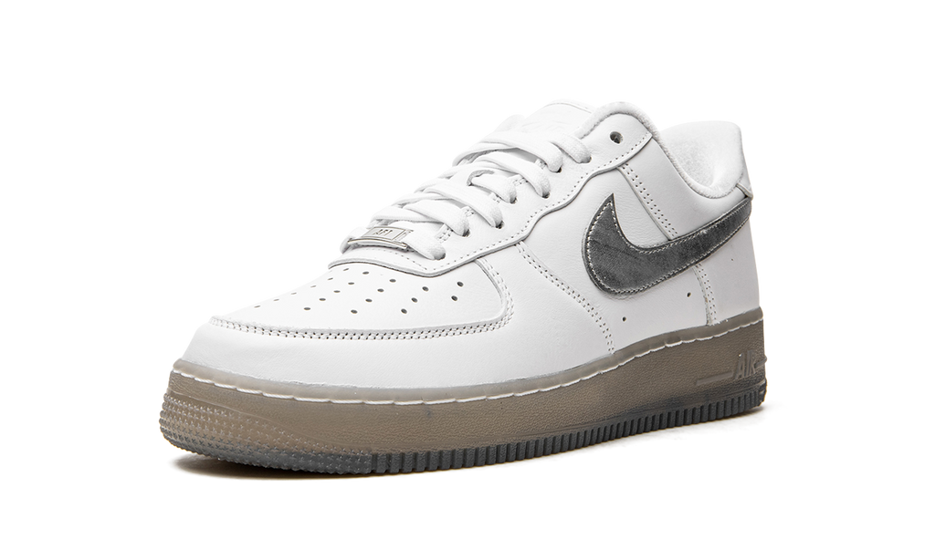 Nike Air Force 1 White / Metallic Silver DX3945 100