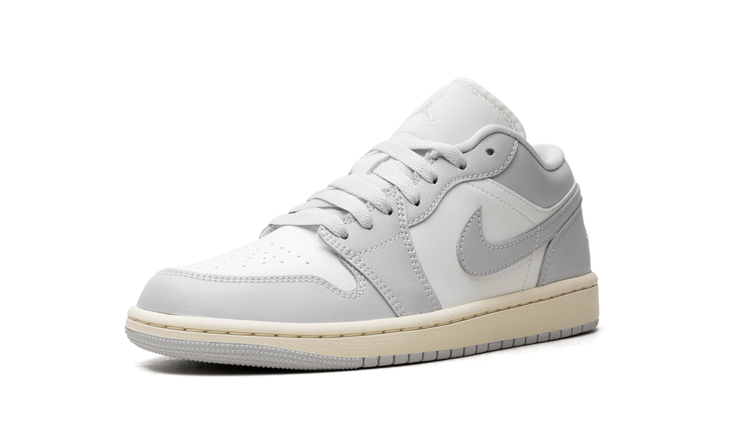 Air Jordan 1 WMNS Light Grey DC0774 103