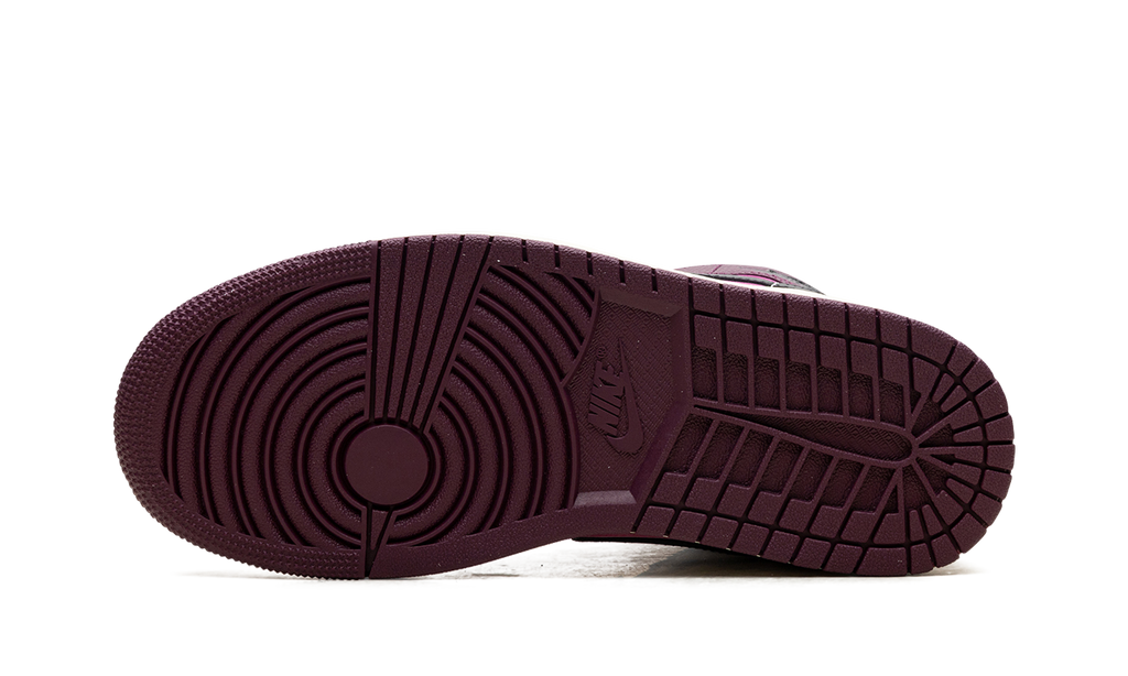 Air Jordan 1 Bordeaux FQ7818 101