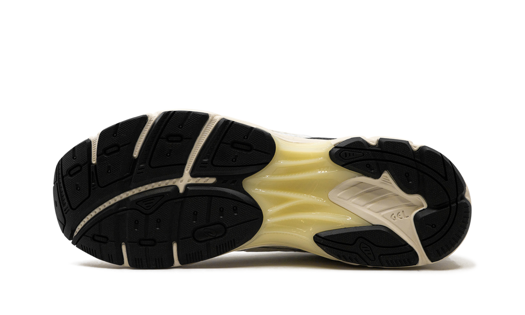 Asics GT-2160 Black/White 1203A275 104