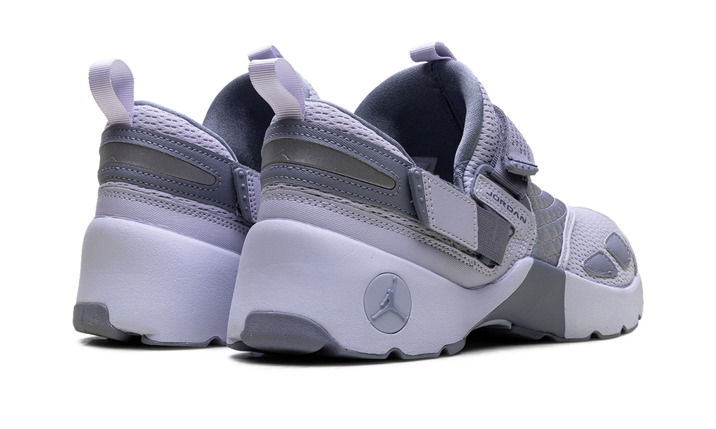 Air Jordan Trunner LX Wmns Ghost Ashen Slate HQ2164 010