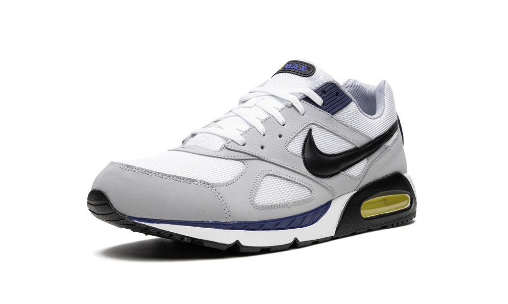 Nike Air Max IVO 580518 102