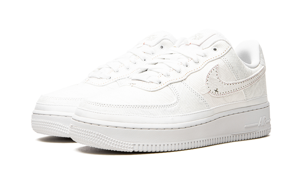 Nike AIR FORCE 1 LO LX WMNS Reveal CJ1650 101