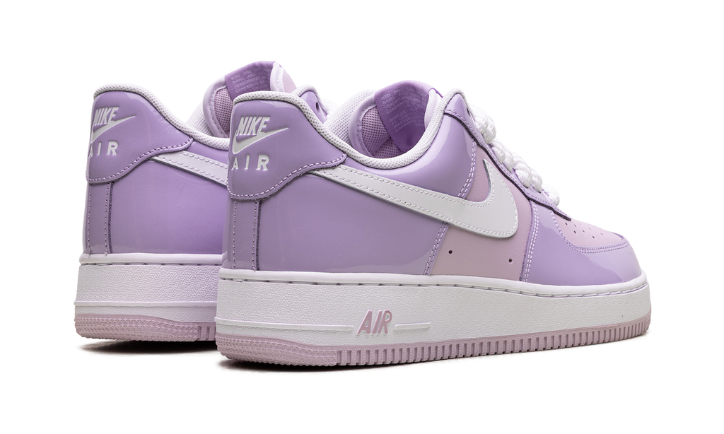 Nike Air Force 1 Low '07 LV8 Hydrangeas Patent HV9405 500