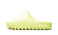 Yeezy Slide Glow GX6138