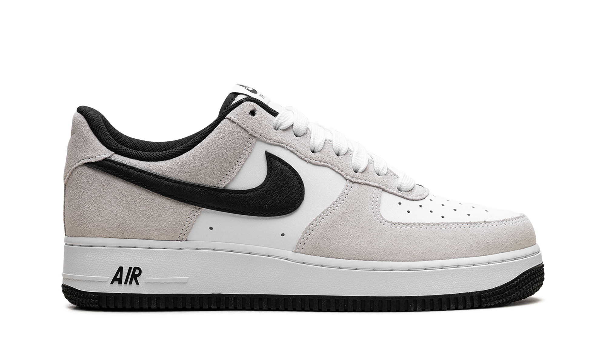 Nike Air Force 1 Low '07 LV8 White Black IB6388 100