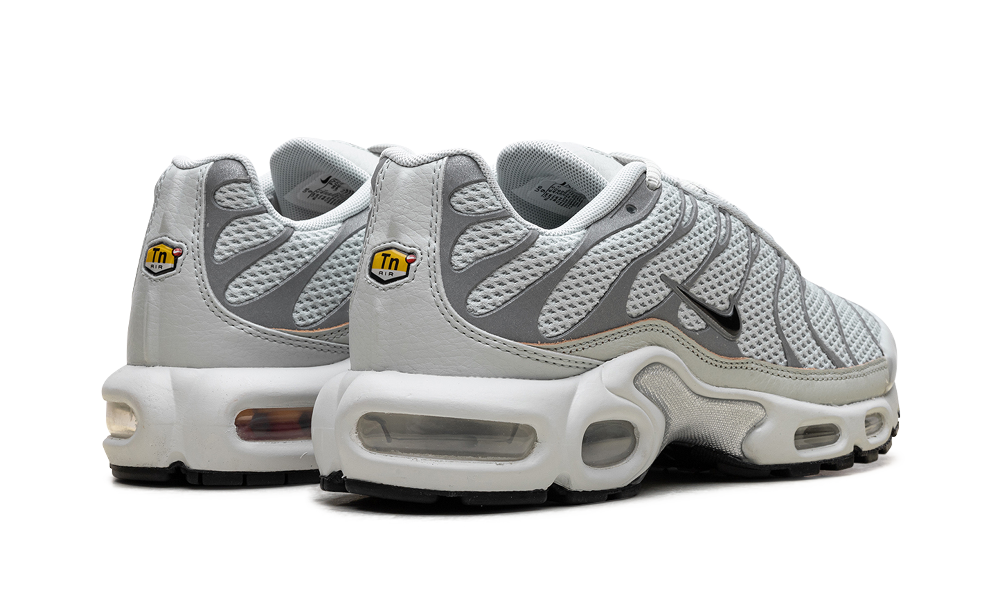 Nike Air Max Plus WMNS Light Silver FV8480 002
