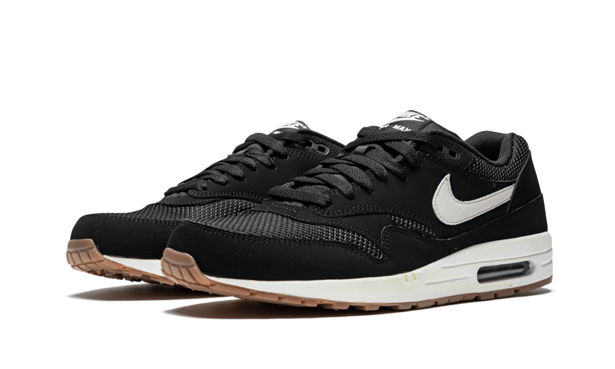 Nike Air Max 1 Essential Black 537383 026