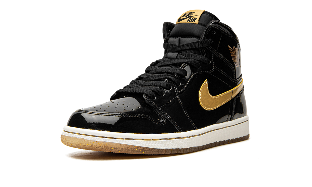 Air Jordan 1 Retro High OG Black/Metallic Gold 555088 019