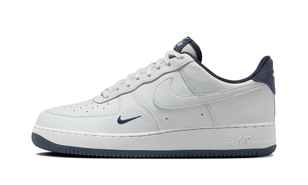 Nike Air Force 1 Low '07 LV8 Photon Dust Obsidian HM9483 001